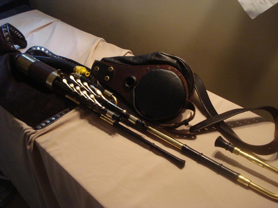 3/4 set of uilleann (Irish) pipes for sale